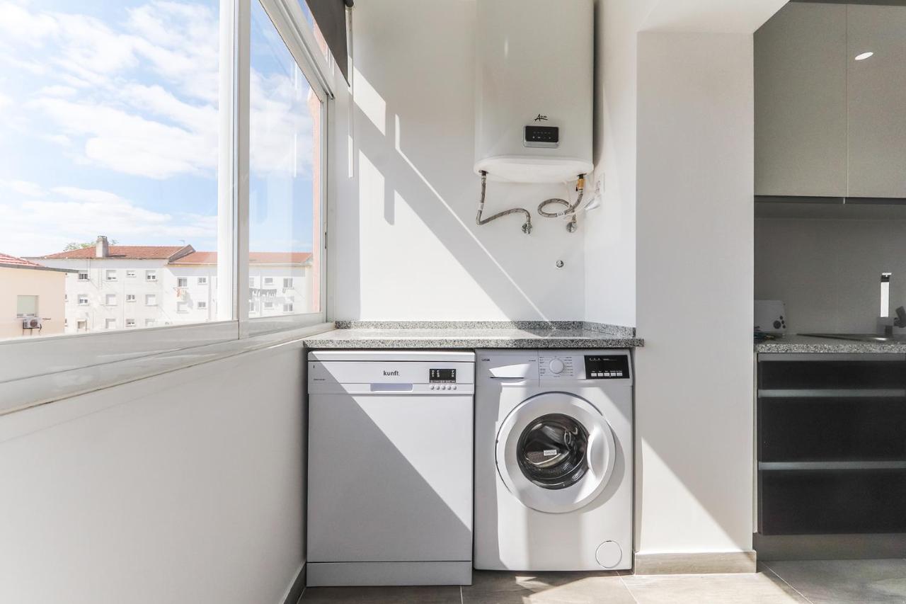 Vita Portucale ! Almada Balcony Eksteriør billede